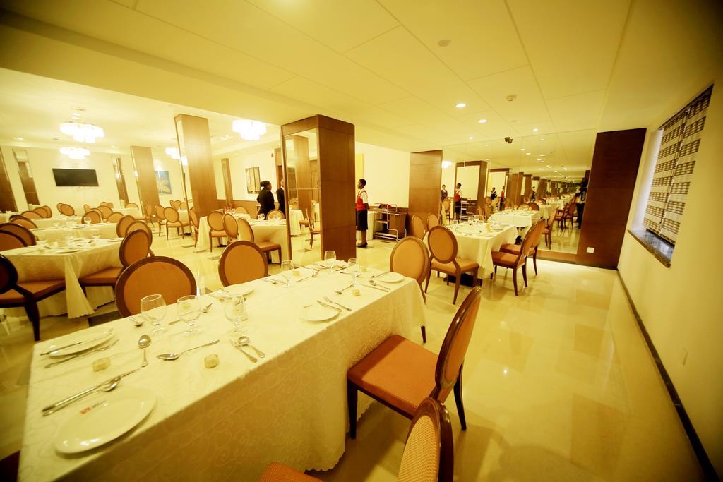 Hotel Africana Кампала Экстерьер фото