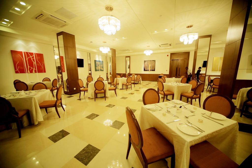 Hotel Africana Кампала Экстерьер фото