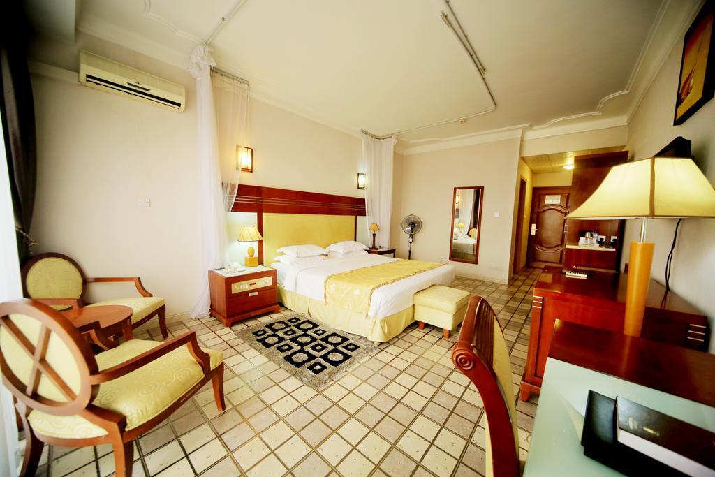 Hotel Africana Кампала Экстерьер фото