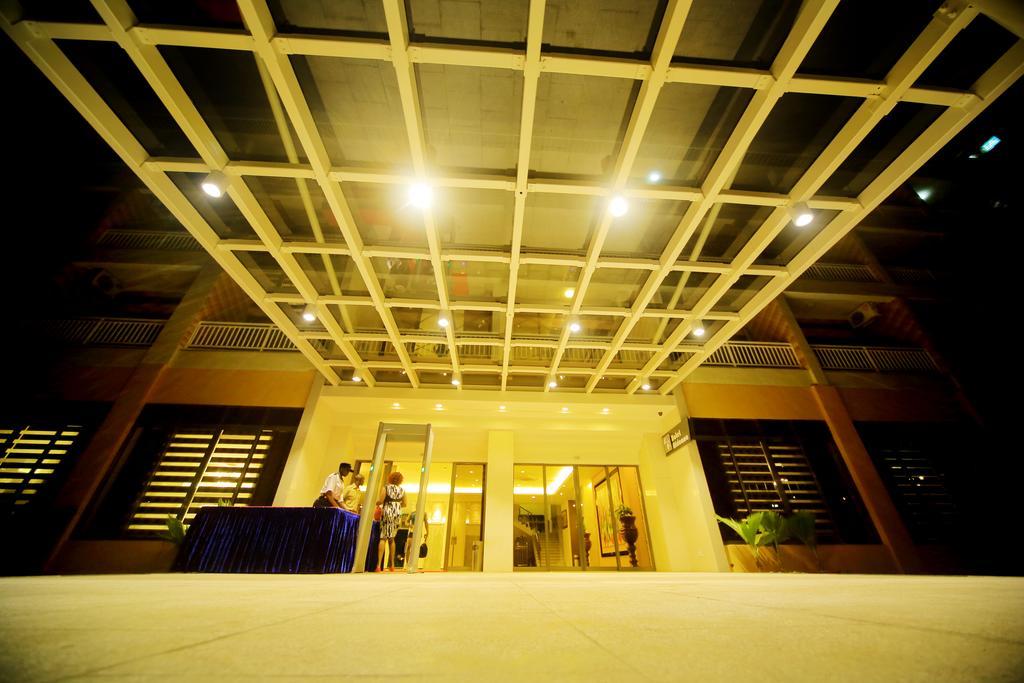 Hotel Africana Кампала Экстерьер фото