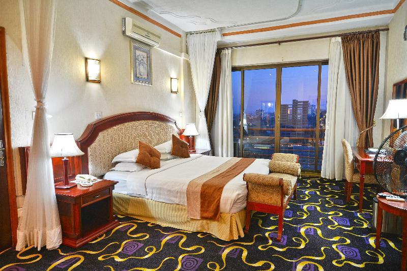 Hotel Africana Кампала Экстерьер фото