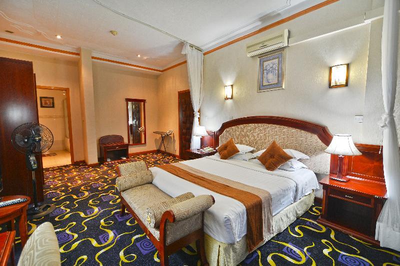 Hotel Africana Кампала Экстерьер фото