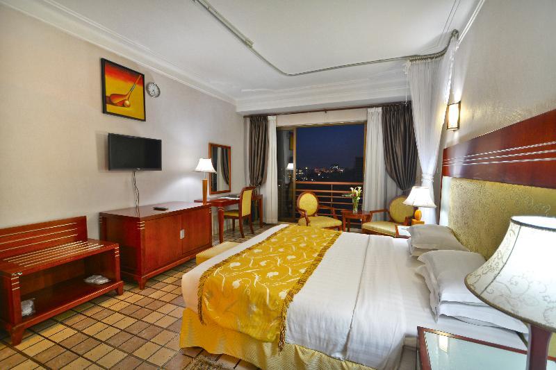 Hotel Africana Кампала Экстерьер фото